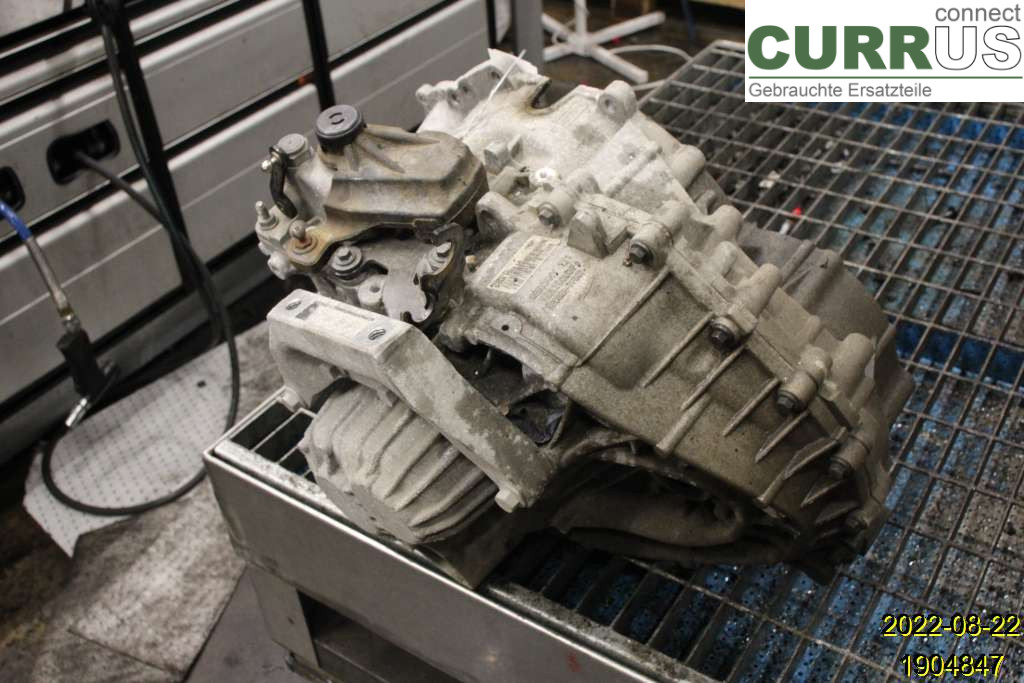 VOLVO V70      08-13 Gearbox (6-speed) 36000614 D5204T3
