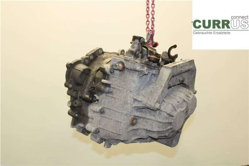 VOLVO V70      08-13 Gearbox (6-speed) 8251965 D5244T4