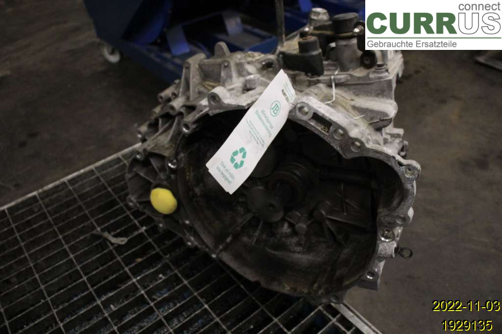 VOLVO V40  CROSS COUNTRY 13-19 Skrzynia 6-biegowa 36001736 D5204T6