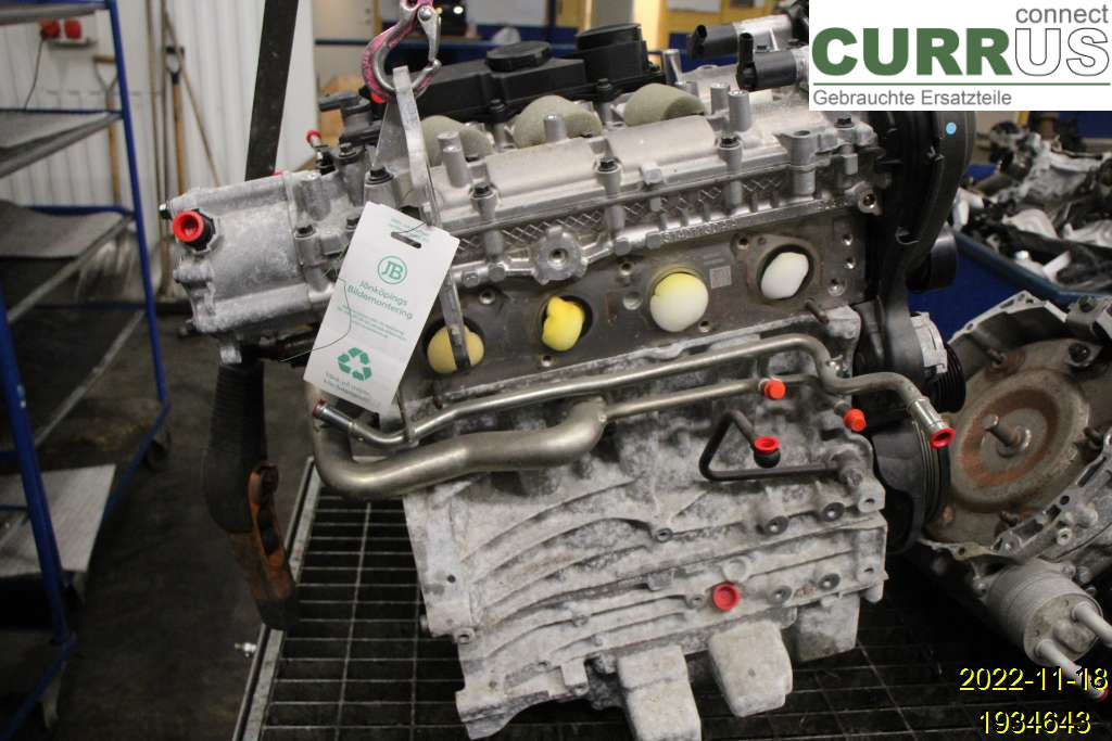 VOLVO S90  17- Silnik 36050829 B4204T27
