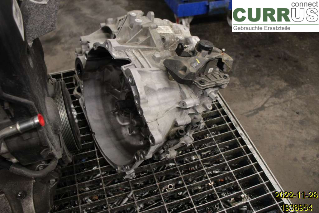 VOLVO V60  14-18 6-Gang-Getriebe 36010330 D4204T14