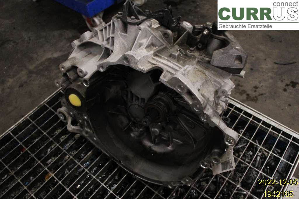 VOLVO V60  14-18 Skrzynia 6-biegowa 36010332 B4204T37