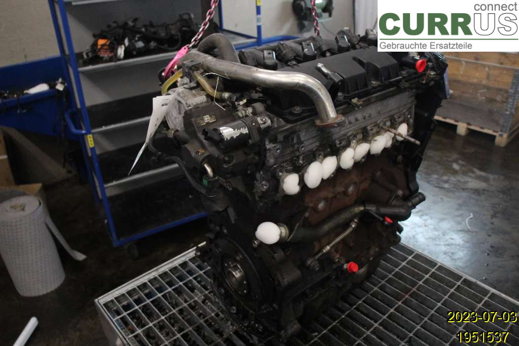 VOLVO V50      08-12 Motor 8252346 D4204T