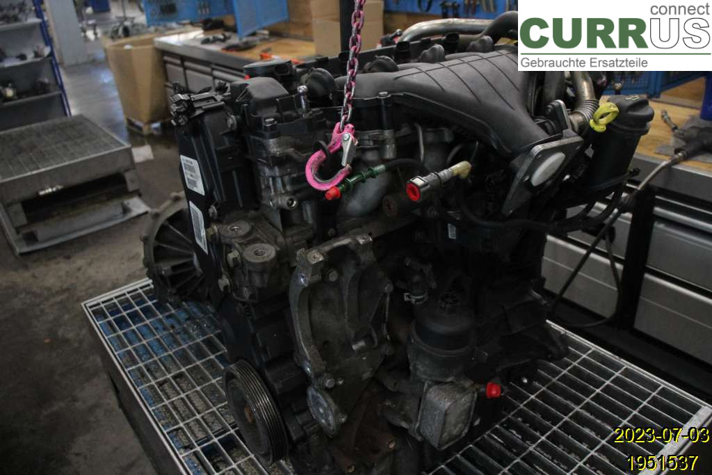 VOLVO V50      08-12 Motor 8252346 D4204T