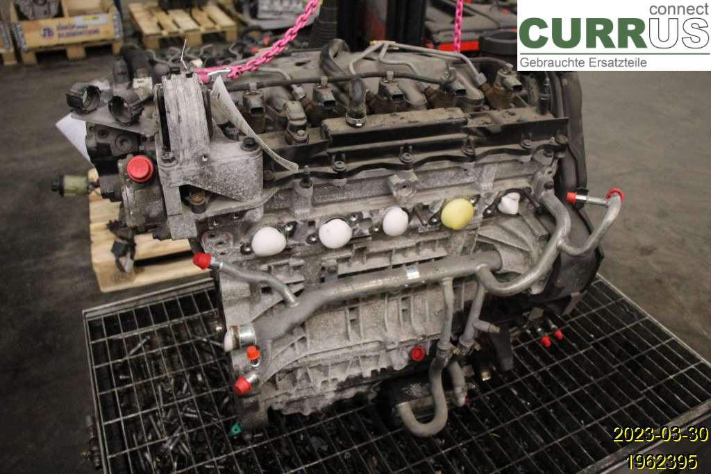 VOLVO S60      05-10 Silnik 36050449 D5244T5