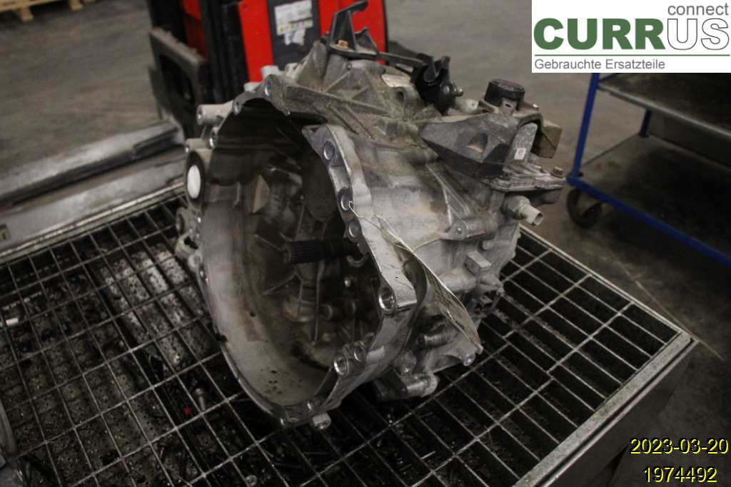 VOLVO XC60  14-17 Gearbox (6-speed) 36010269 D4204T5