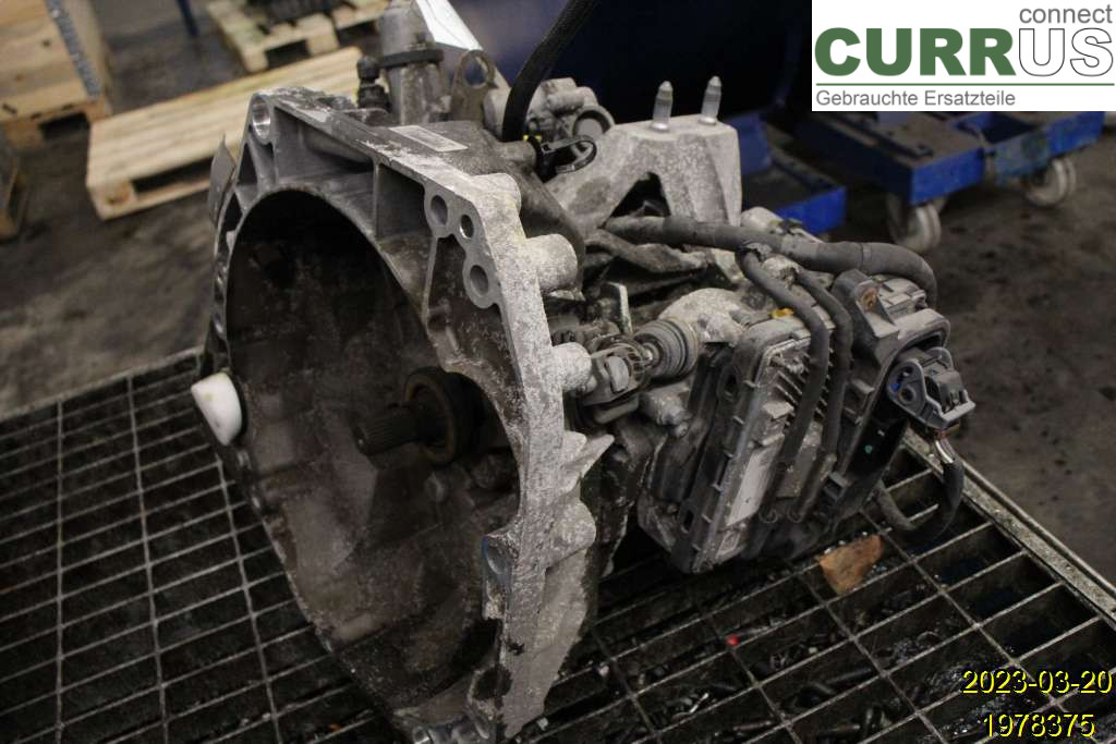 DACIA SANDERO STEPWAY  13-20 Gearbox (Automatic) 320103663R H4B-408