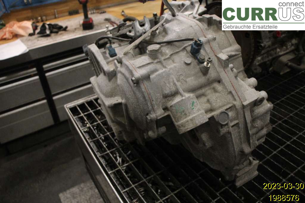 VOLVO S60      05-10 Gearbox (Automatic) 8251837 B5254T2