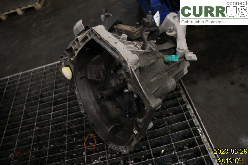 RENAULT KADJAR  15- Gearbox (6-speed) 320105732R K9K-636