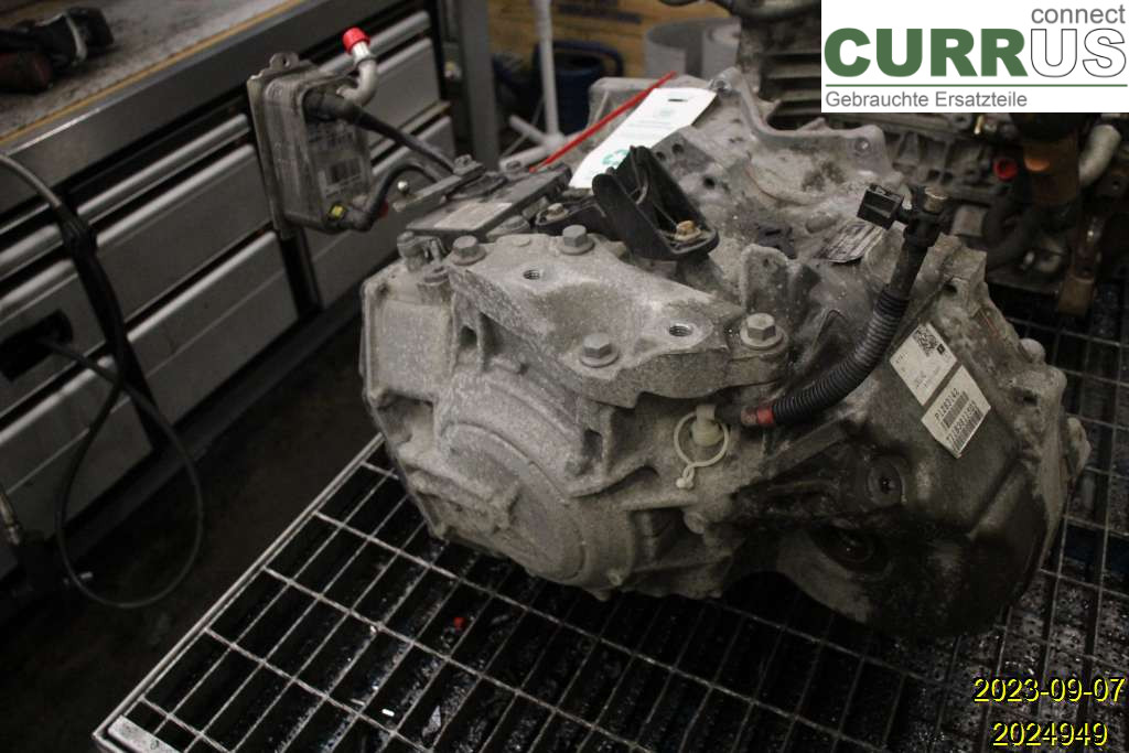 VOLVO V60  11-13 Gearbox (Automatic) 36050937 D5204T2