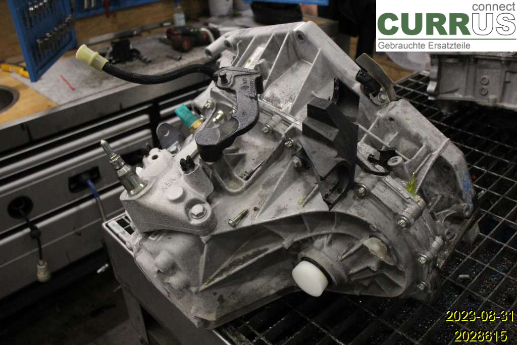 DACIA DUSTER  18-24 Boîte 6 vitesses 320106317R H5H-494