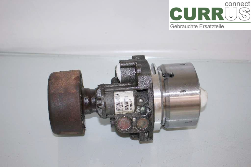 VOLVO V70      05-08 Engine 36000569 D5 2.4