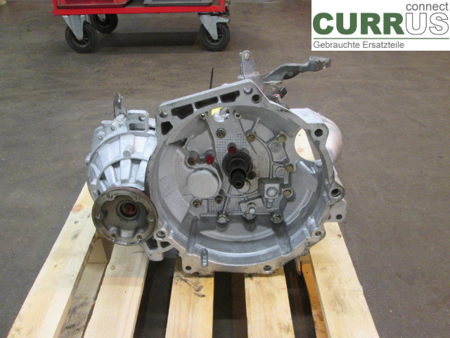 VW PASSAT      05-10 Gearbox (6-speed) 02S300046CX BLR