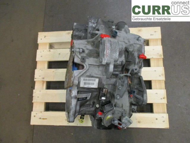 VOLVO V70      05-08 Gearbox (Automatic) 8251834 B5244S2