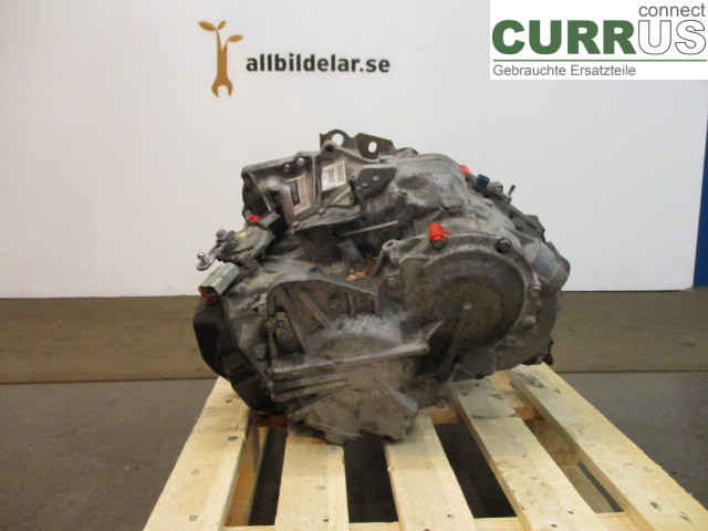 VOLVO V70      05-08 Gearbox (Automatic) 8251834 B5244S2