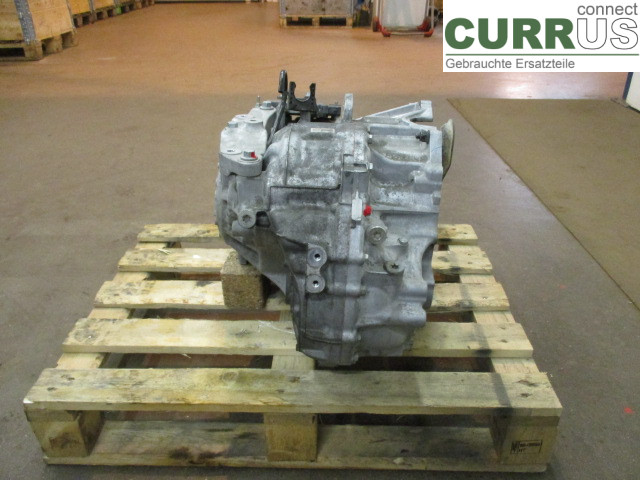 VOLVO V40  12-19 Gearbox (Automatic) 36050777 D4204T8