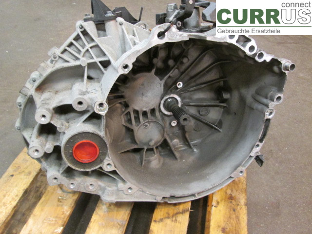 VOLVO V70    14-16 6-Gang-Getriebe 36010330 D4204T5