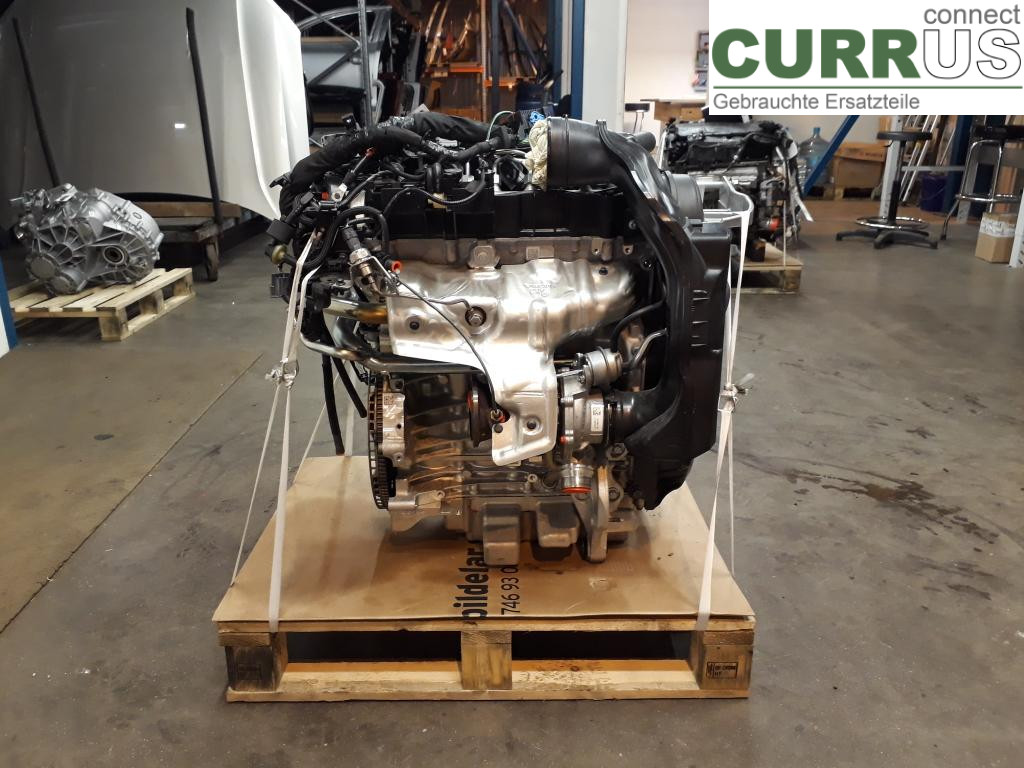 VOLVO V40  12-19 Engine 36010067 D4204T8