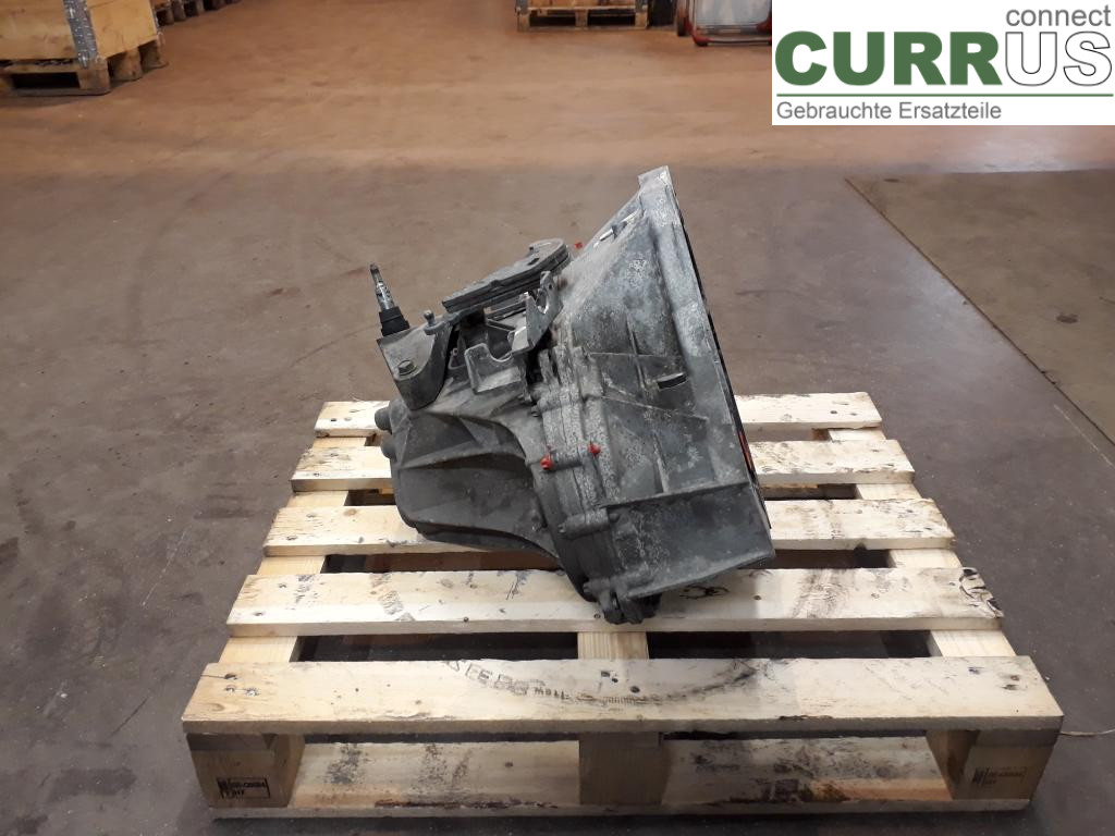 NISSAN QASHQAI   07-10 Gearbox (6-speed) 3201000Q4G MR20DE
