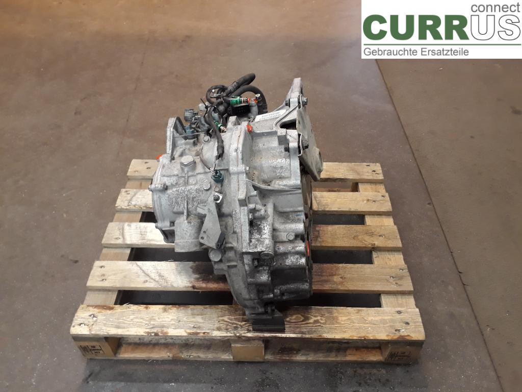 VOLVO V70      05-08 Gearbox (Automatic) 8251834 B5244S2