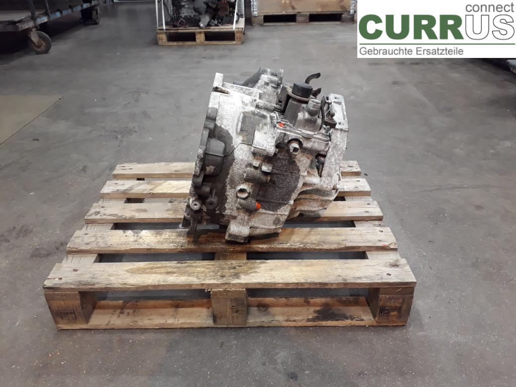 VOLVO S80      07- 13 Gearbox (6-speed) 8251965 D5244T10