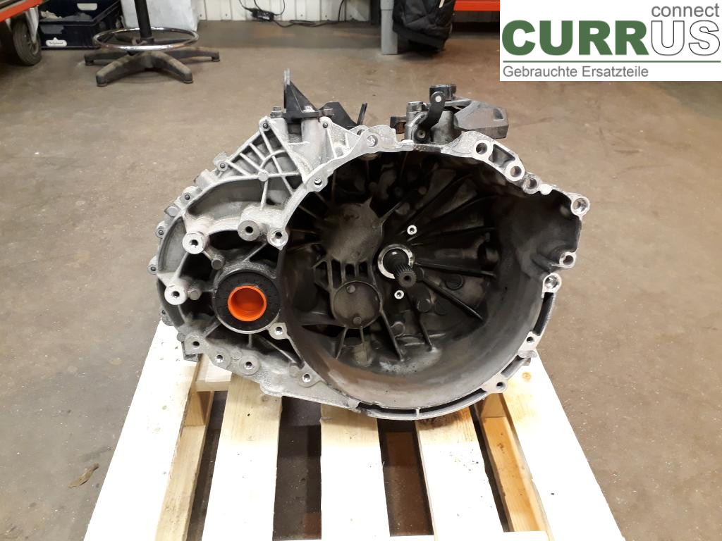 VOLVO XC60  14-17 Gearbox (6-speed) 36010269 D4204T14