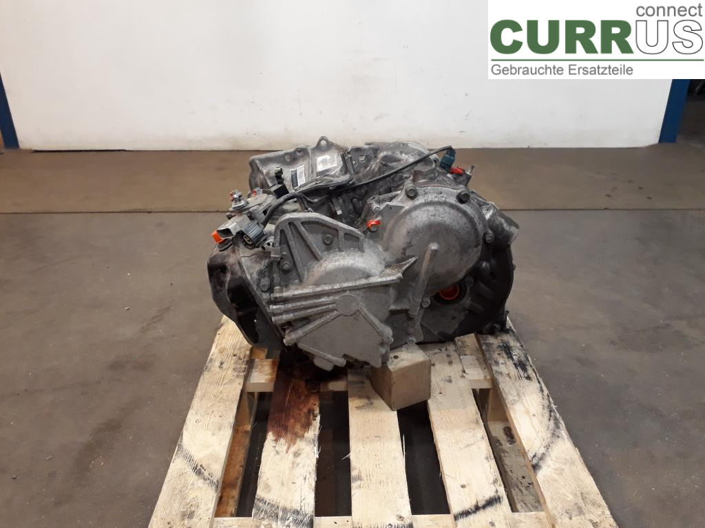 VOLVO S60      05-10 Gearbox (Automatic) 8251834 B5244S2