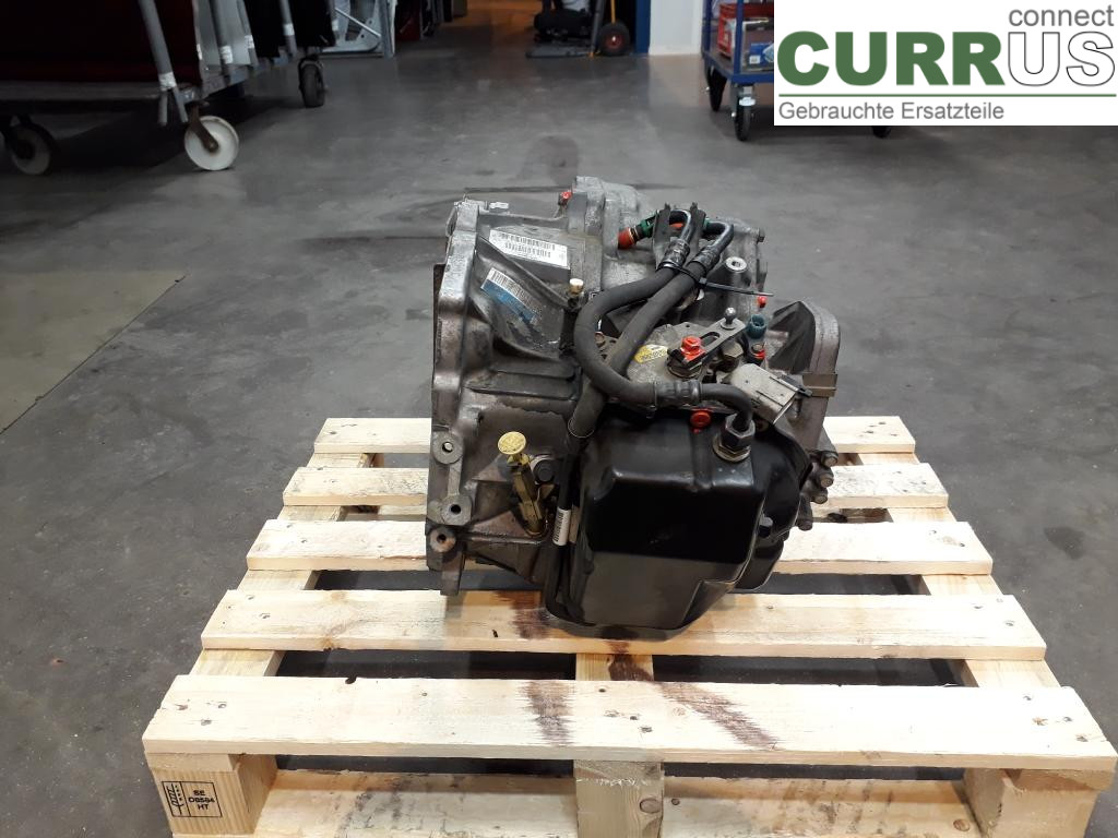 VOLVO S60      05-10 Gearbox (Automatic) 8251825 B5254T4