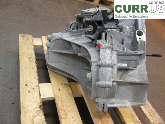DACIA DUSTER  10-17 Gearbox (6-speed) 320108419R H5F-404