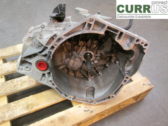 DACIA DUSTER  10-17 Gearbox (6-speed) 320108419R H5F-404