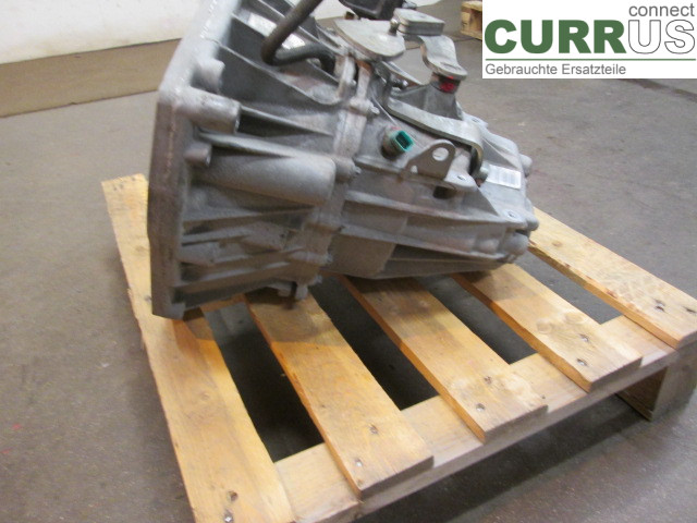 DACIA DUSTER  10-17 Gearbox (6-speed) 320108419R H5F-404