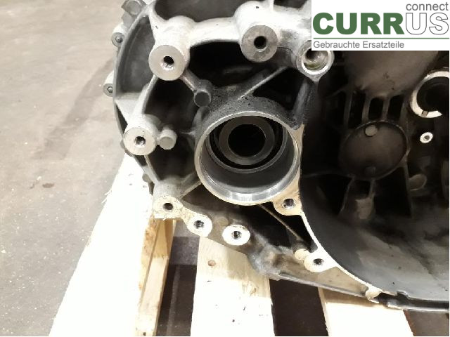 VOLVO S60  14-18 Gearbox (6-speed) 36010332 B4204T37