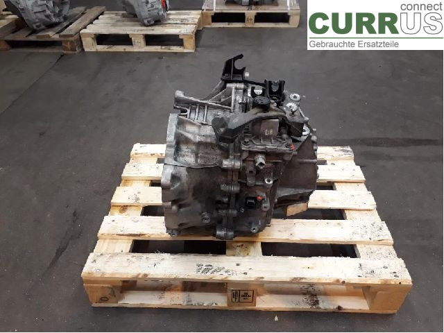 VOLVO S60  14-18 Gearbox (6-speed) 36010332 B4204T37