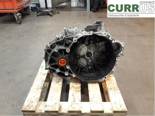 VOLVO V60  11-13 Skrzynia 6-biegowa 36001863 D5204T3