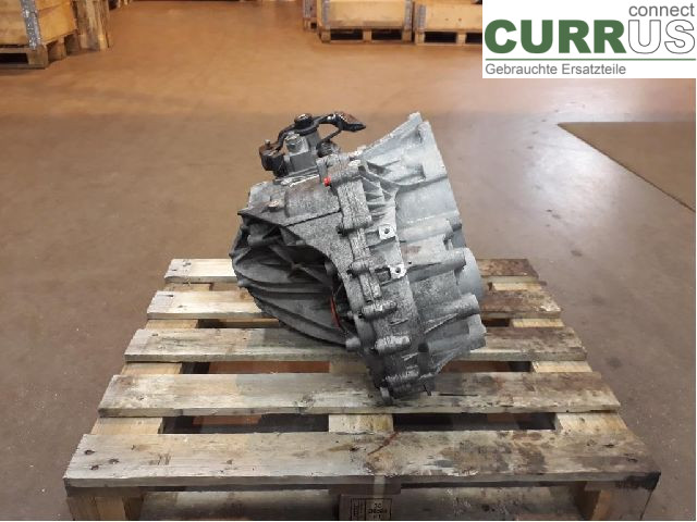 VOLVO V90  17- Gearbox (6-speed) 36012742 D4204T9