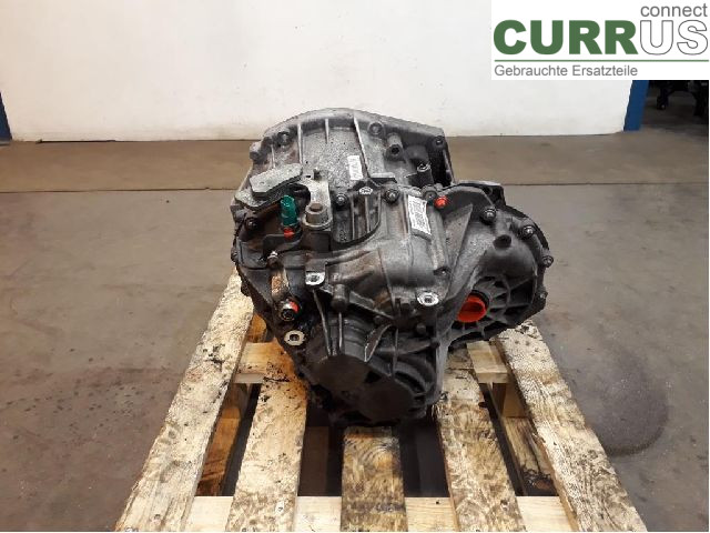 RENAULT MEGANE III 09-15 Gearbox (6-speed) 7711497589 F4R-874