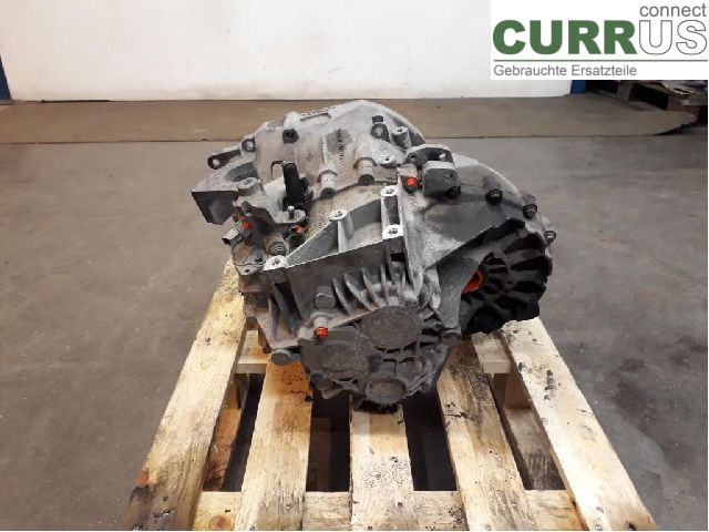 VOLVO V70      08-13 Gearbox (6-speed) 36050886 D4204T