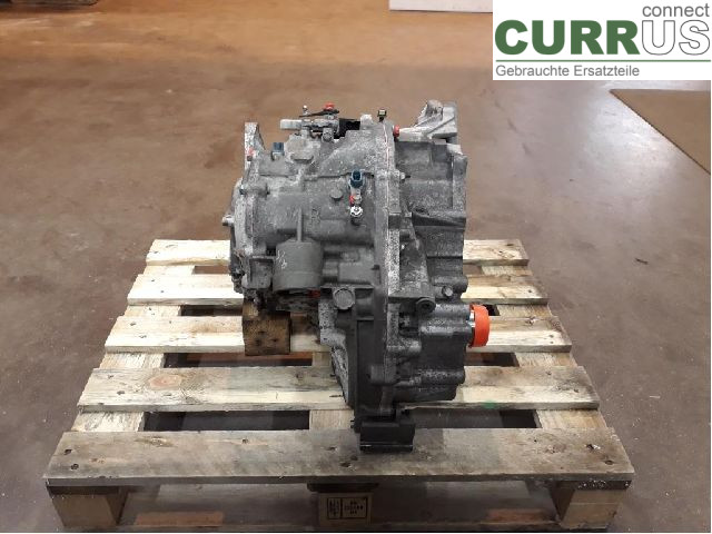 VOLVO XC70   05-07 Gearbox (Automatic) 8251839 B5254T2