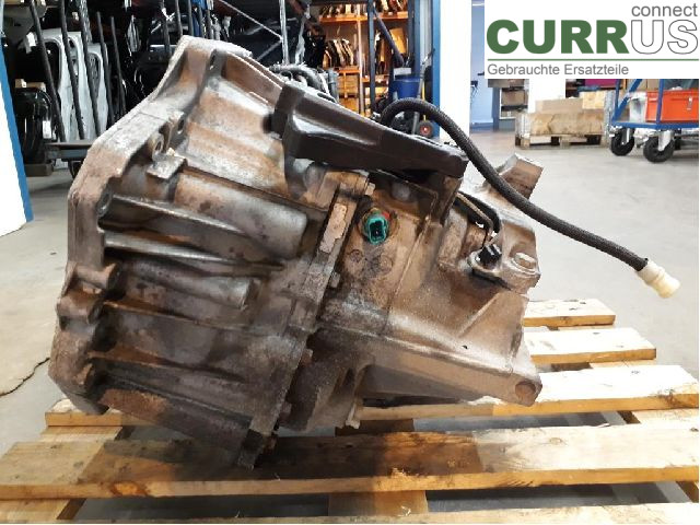 RENAULT MEGANE III 09-15 Gearbox (6-speed) 320104219R R9M-402