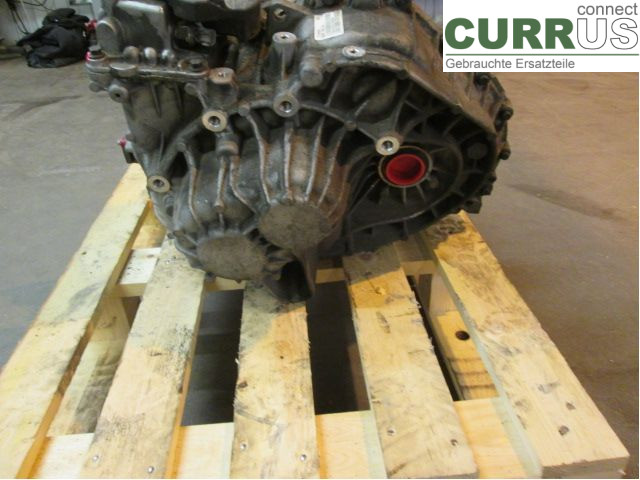 VOLVO V40  12-19 6-Gang-Getriebe 36001737 D5204T6