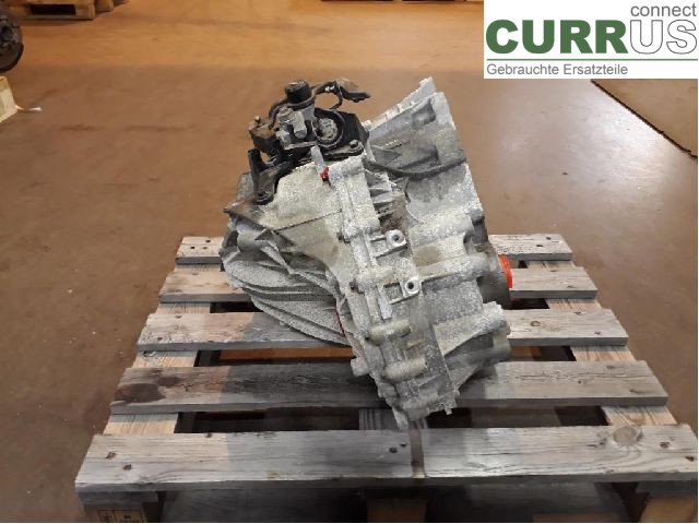 VOLVO V40  12-19 Gearbox (6-speed) 36010298 B4204T38