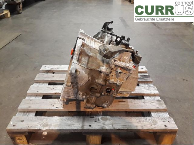 VOLVO V40  12-19 Gearbox (6-speed) 36010298 B4204T38