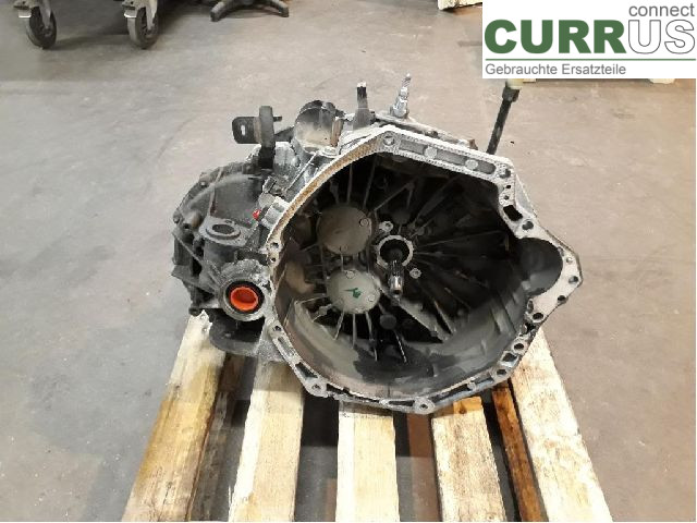 RENAULT TRAFIC  15- Gearbox (6-speed) 8201704616 R9M-452