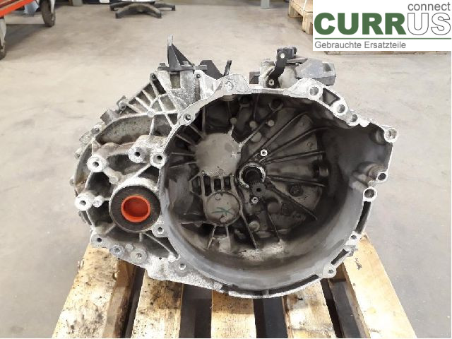 VOLVO V40  12-19 Gearbox (6-speed) 36010298 B4204T38