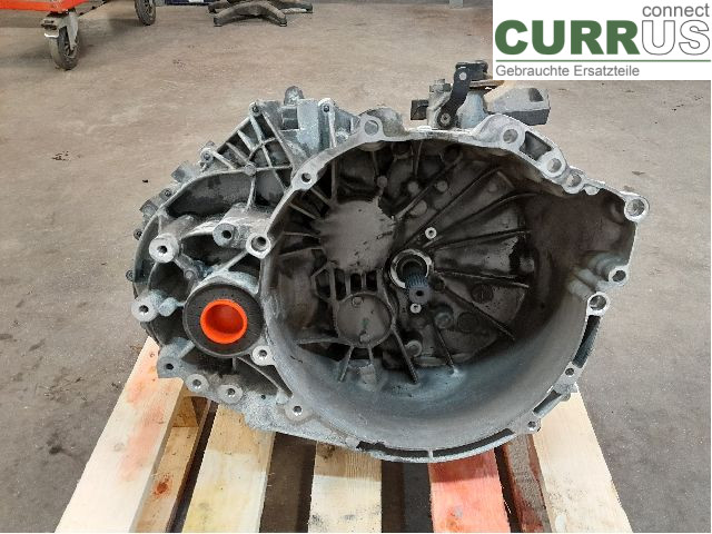 VOLVO V40  12-19 Gearbox (6-speed) 36010296 D4204T9