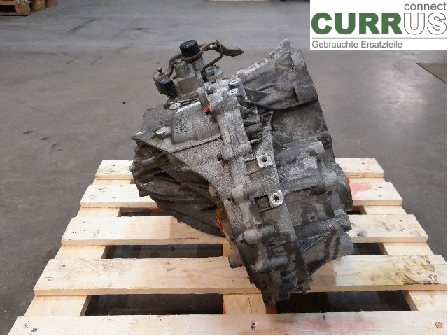 VOLVO V40  12-19 Gearbox (6-speed) 36010296 D4204T9