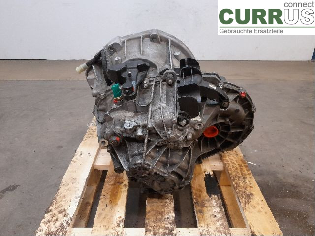 NISSAN NV300  16- Gearbox (6-speed) 3201002Q7H M9R-710