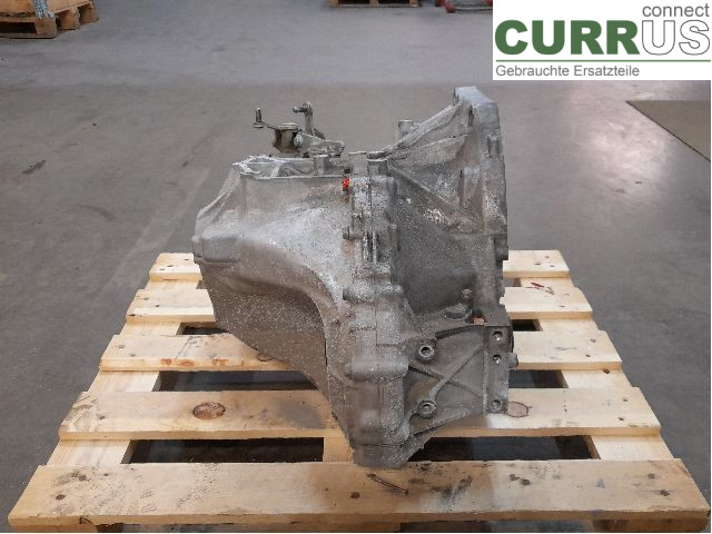 TOYOTA AVENSIS   16-18 Gearbox (6-speed) 30300-20B30 1WW