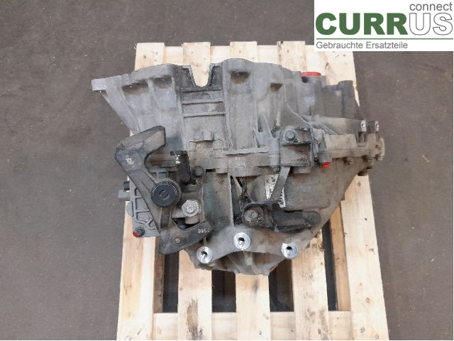 VOLVO V90 CROSS COUNTRY 17- Gearbox (6-speed) 36012761 D4204T14