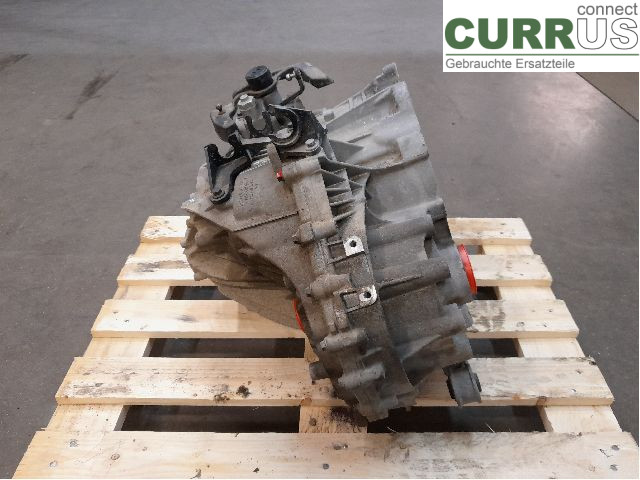 VOLVO V90 CROSS COUNTRY 17- Gearbox (6-speed) 36012761 D4204T14